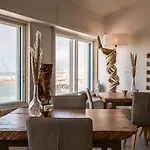 Sandhi House - Yoga & Wellness