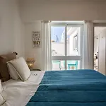Sandhi House - Yoga & Wellness Ericeira