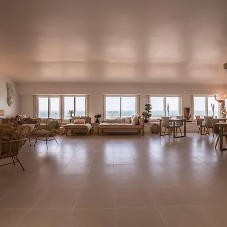 Sandhi House - Yoga & Wellness Penzion Ericeira