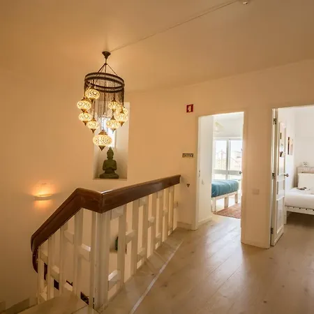 Sandhi House - Yoga & Wellness Penzion Ericeira