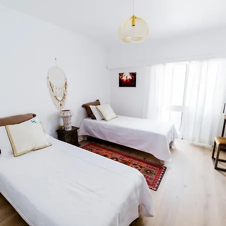 Sandhi House - Yoga & Wellness Penzion Ericeira