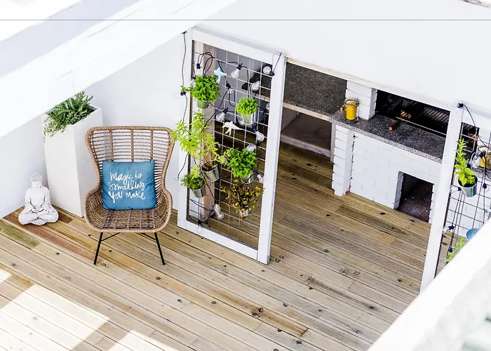 Sandhi House - Yoga & Wellness 3* إيريسييرا