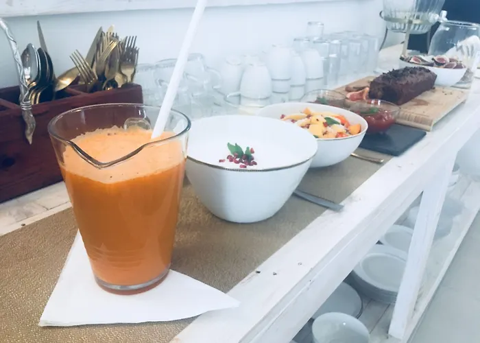 Sandhi House - Yoga & Wellness إيريسييرا