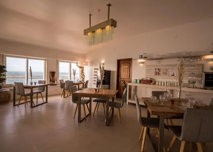 بيت ضيافة Sandhi House - Yoga & Wellness