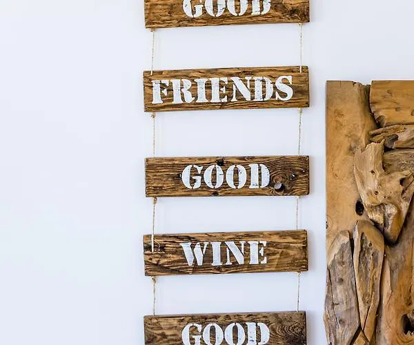 Sandhi House - Yoga & Wellness بيت ضيافة إيريسييرا